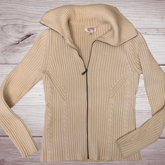 LOFT Sweaters - LOFT Cardigan Sweater Sz M
